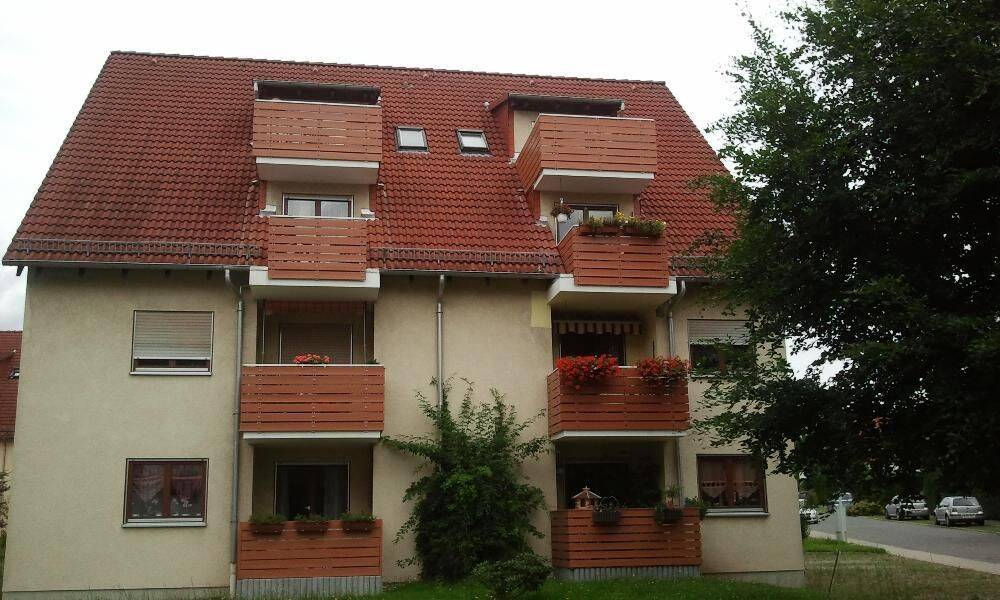 Vermietete 1-Raum-Wohnung mit Balkon & Stellplatz in Glauchau-Niederlungwitz, 8371 Glauchau