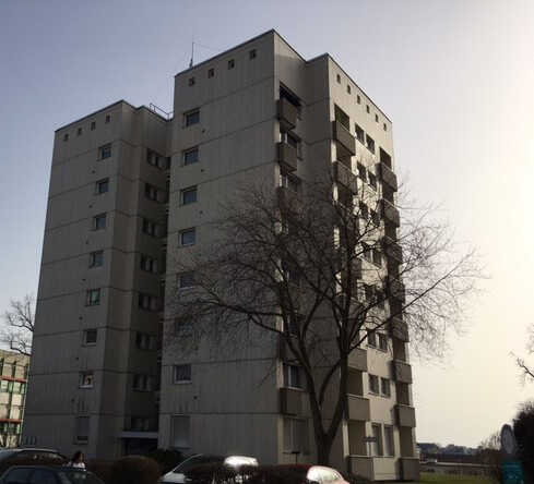 Sichern Sie sich unsere Umzugsprämie! Charmantes Appartement mit Balkon und neuem Bad, 34117 Kassel