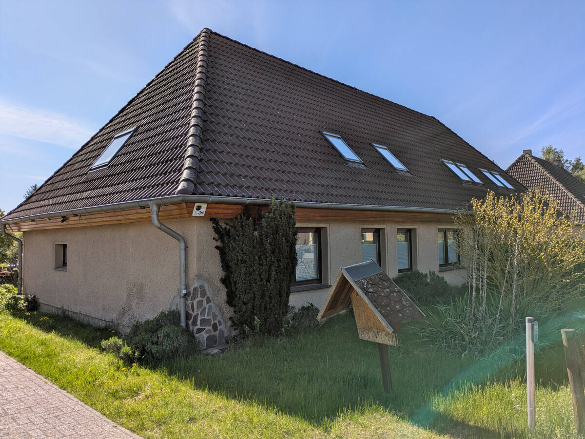 Modernisierte Doppelhaushälfte mit Dachausbau, 17194 Grabowhöfe