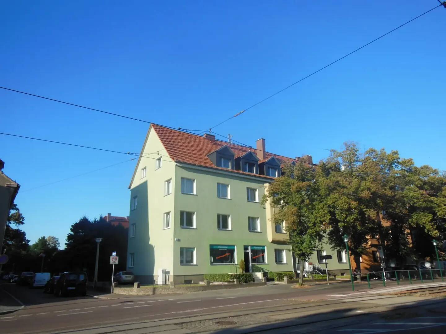 Charmante 2-Raum-Wohnung im grünen Süden Halles!, 6110 Halle (Saale) (Damaschkestraße Gesundbrunnen Innenstadt Lutherplatz Saaleaue)