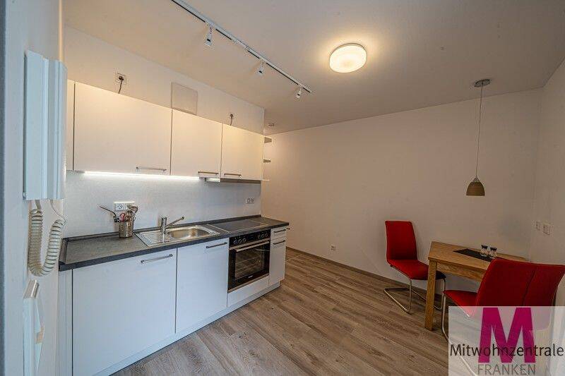 Modern möblierte Altstadtwohnung in ruhiger Lage, 90402 Nürnberg (Gleißbühl Lorenz Tafelhof Tullnau Wöhrd)