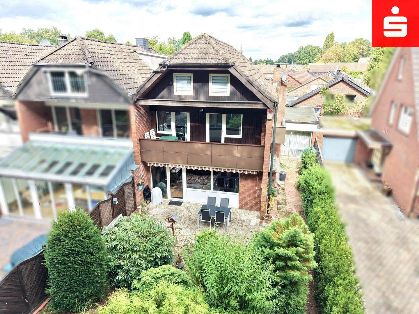 Charmantes Reihenendhaus mit großzügigem Wohnangebot in Nordhorn – Bookholt, 48527 Nordhorn
