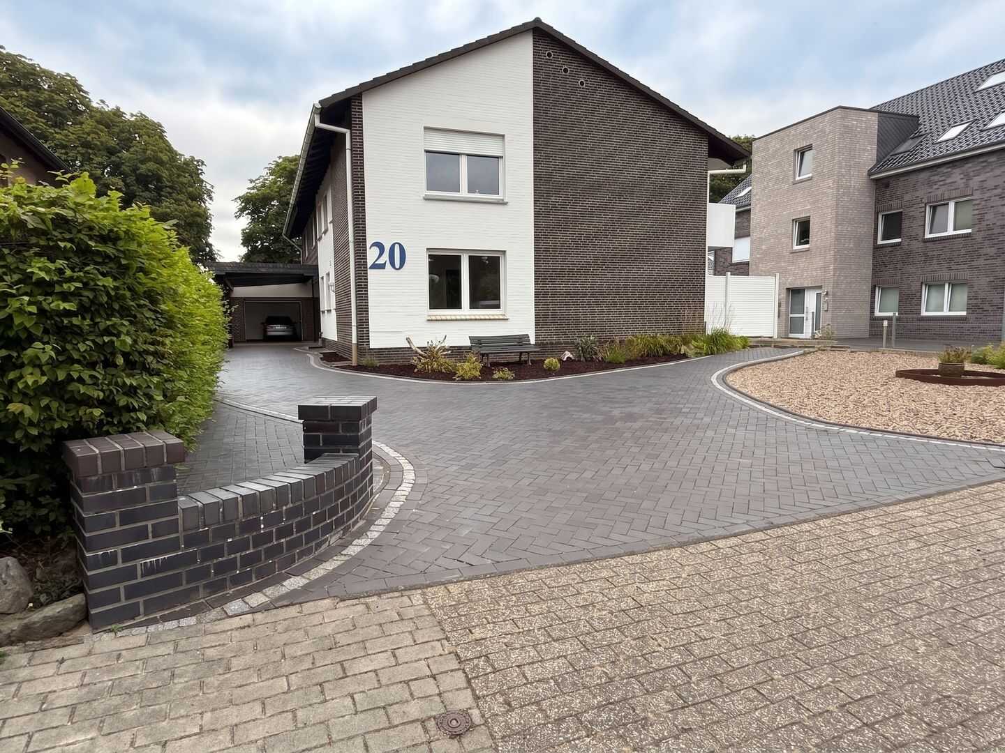 Großzügige 5-Zimmer-Wohnung mit 2 Terrassen, 27793 Wildeshausen