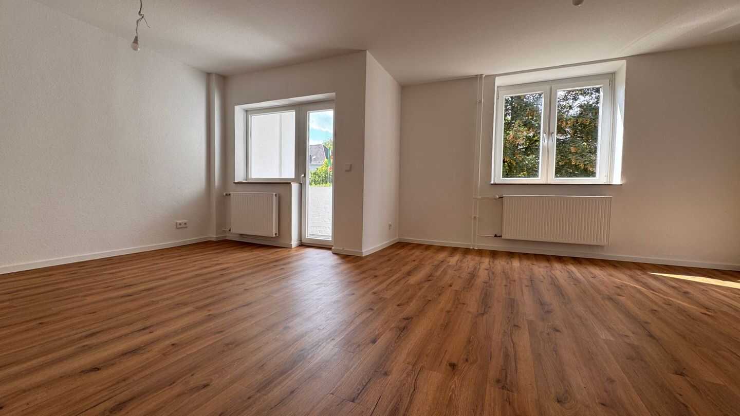 *** Charmante Altbauwohnung in Schlossnähe! ***, 45355 Essen (Bergeborbeck Bochold Borbeck-Mitte)