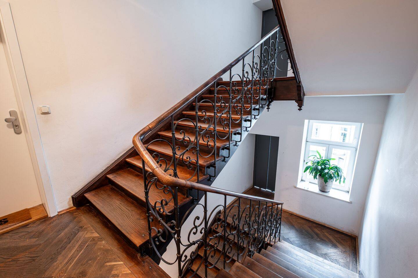 Altbau-Liebe im Herzen des Französischen Viertels, 81667 München (Au-Haidhausen)