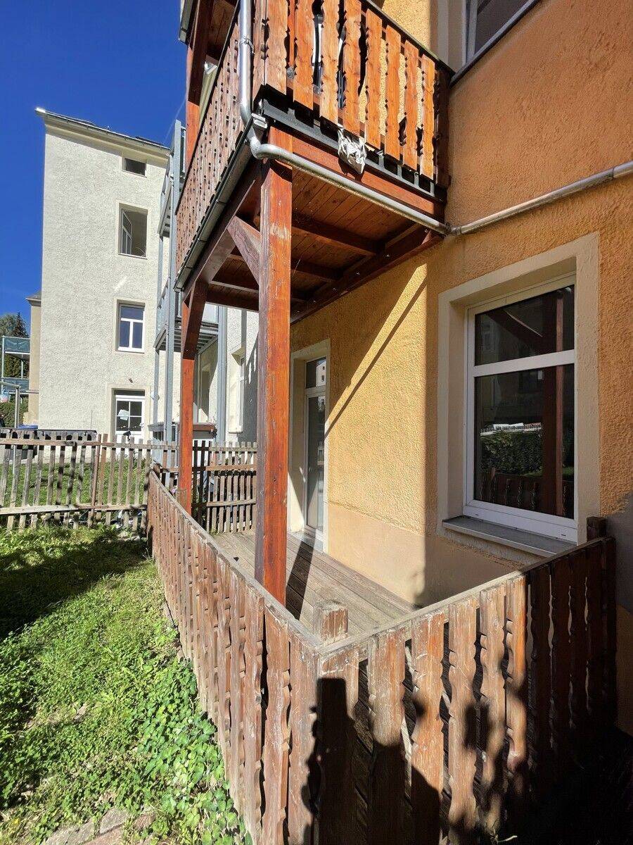Balkon mit Grünblick | Einbauküche | Tageslichtbad | Großzügige 1-Zimmer-Wohnung im Hochparterre, 9599 Freiberg