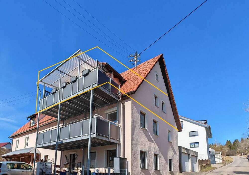 4-Zi-DG-Wohnung mit Balkon und Garage in Mün.-Böttingen., 72525 Münsingen