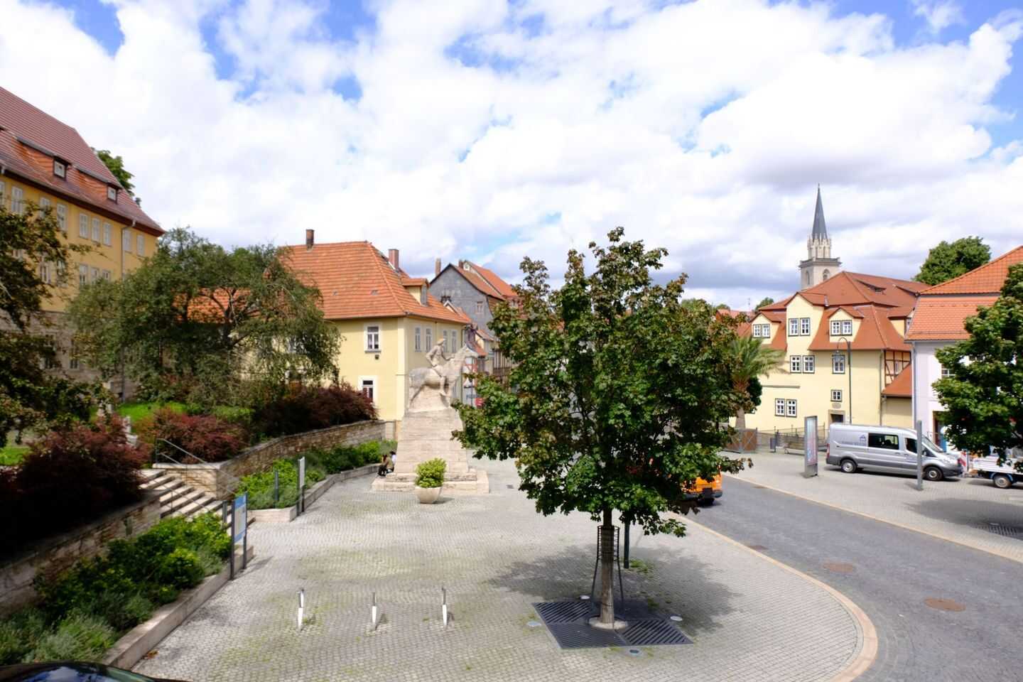 3-Zimmer 85m² Maisonette Wohnung, Fahrstuhl, Galerie und Fußbodenheizung, 99947 Bad Langensalza