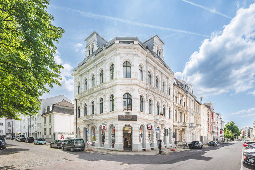 Frankenberger Viertel! Geräumige Eigentumswohnung in schönem Denkmal mit Blick auf den Neumarkt, 52066 Aachen