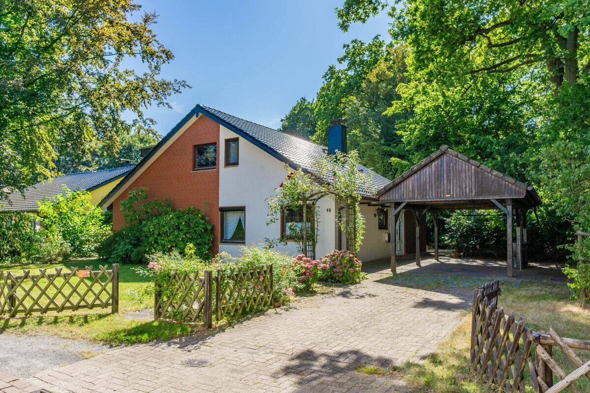 PURNHAGEN-IMMOBILIEN – Lesum, Freist. 1-Fam.-Haus mit Carport in zentraler und bevorzugter Wohnlage!, 28717 Bremen (Burgdamm Lesum Sankt Magnus)