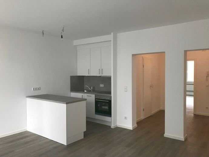 Top modern – Hervorragender Schnitt – Zentrale Lage – Einbauküche – Balkon, 40227 Düsseldorf (Eller Oberbilk)
