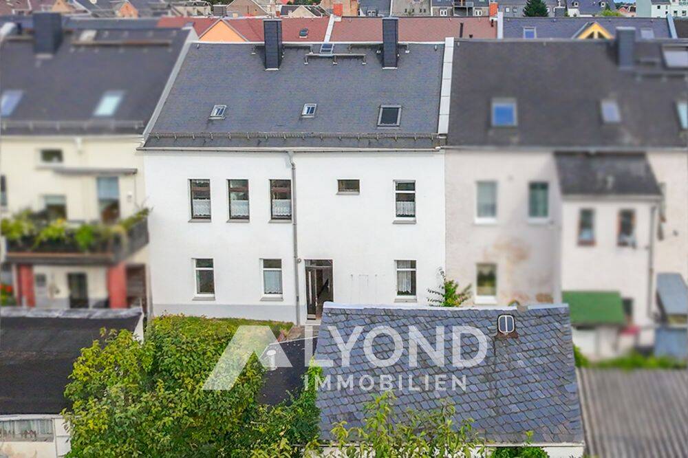 Großzügiges Reihenhaus über 3 Etagen – ideal für Mehrgenerationenwohnen mit Garten und Garage, 4746 Hartha