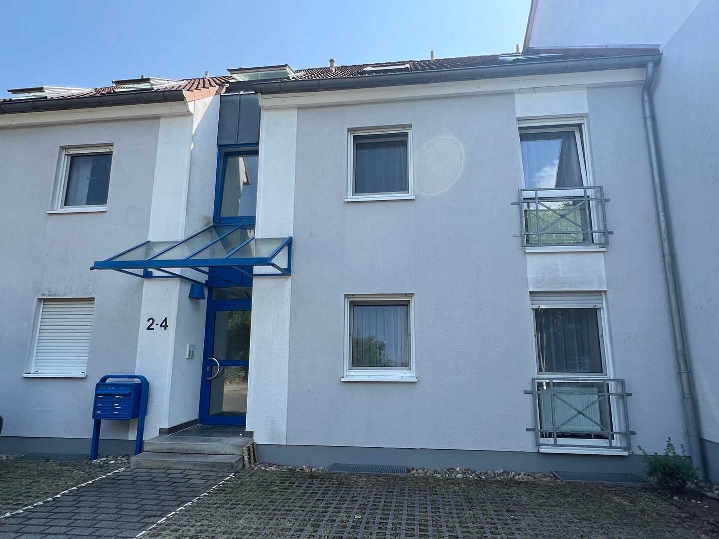 Helle und gemütliche 3 Zimmer-Wohnung mit Balkon und Blick auf Lich, Käthe-Kollwitz-Str. 2-4, 35423 Lich