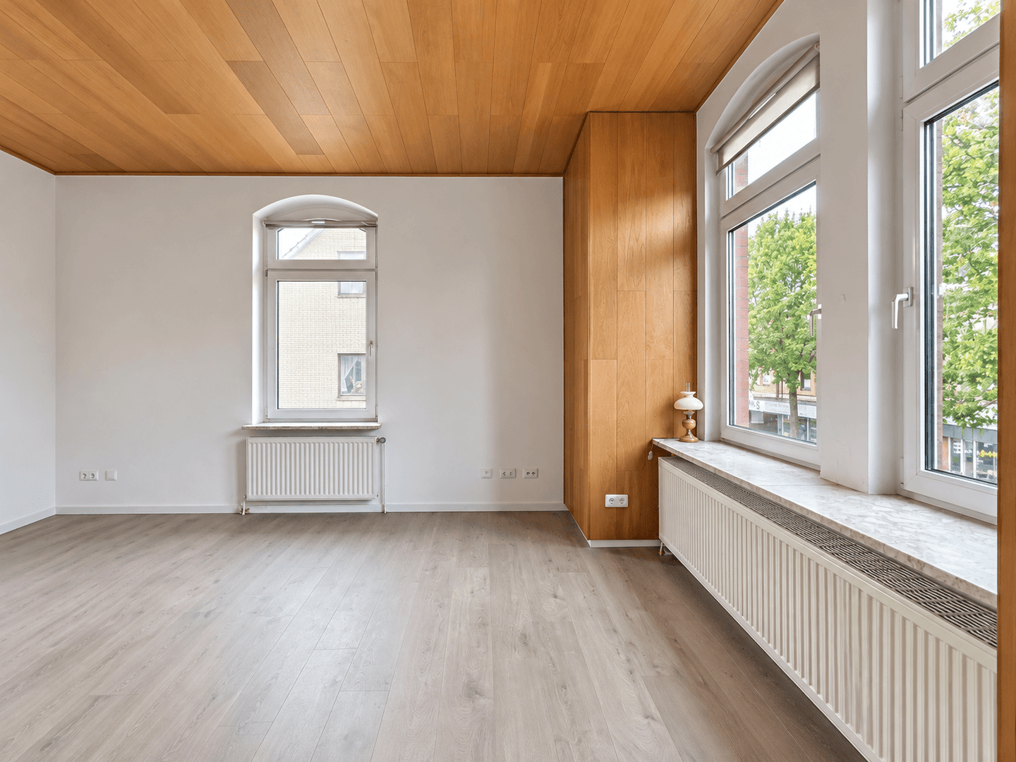 ZENTRAL & STILVOLL: GROßE & FRISCH SANIERTE 4-ZIMMER-WOHNUNG, 27419 Sittensen