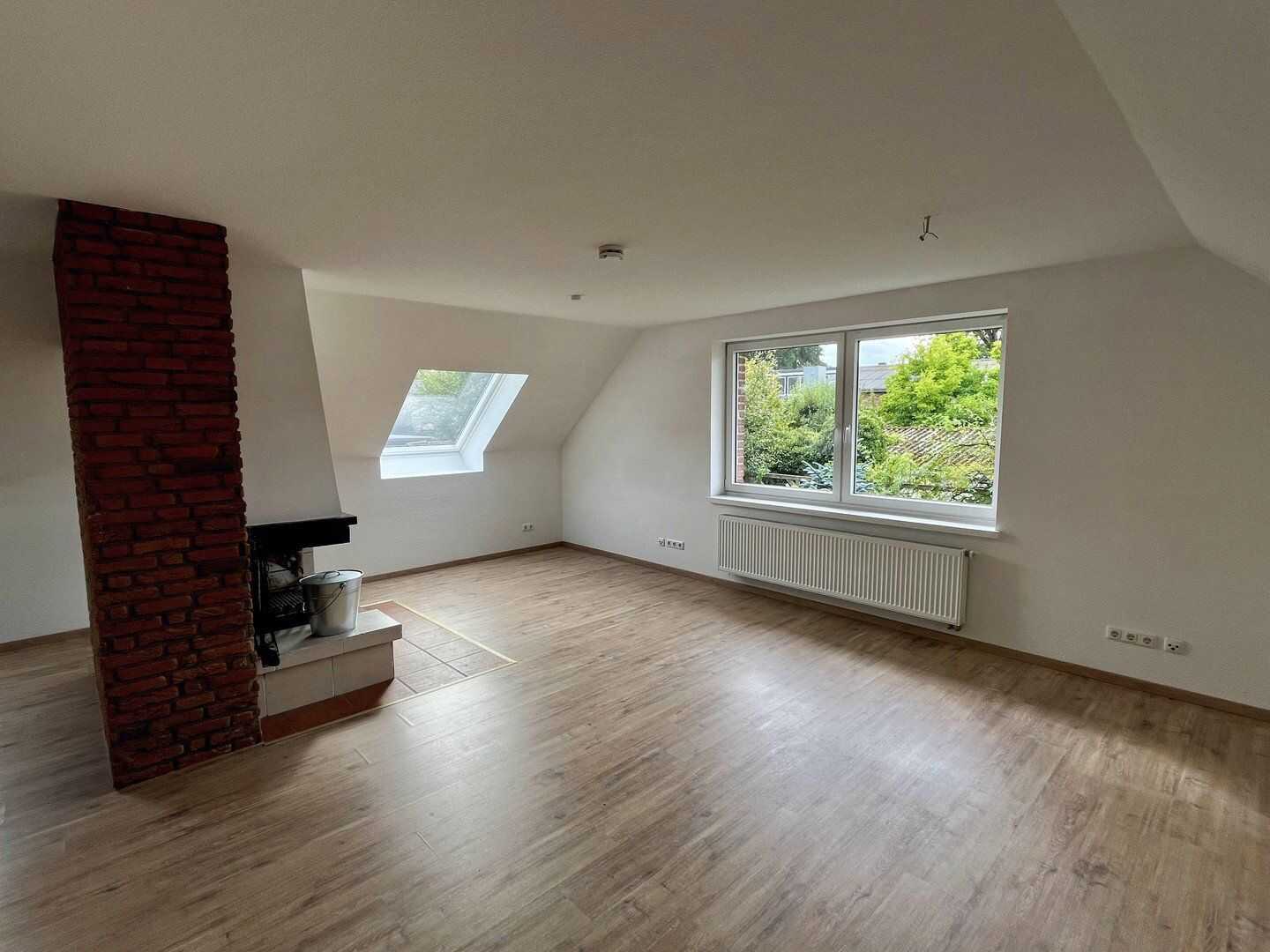 Charmante 4-Zimmer-Maisonette mit Kamin & Einbauküche in Seevetal-Ohlendorf, 21220 Seevetal