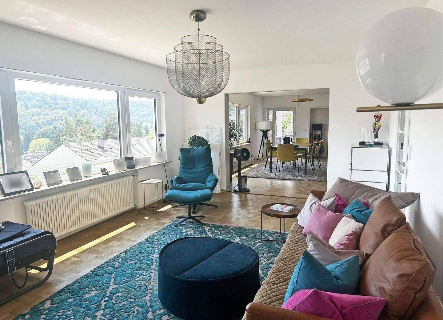 Großzügiges Wohnen mit Weitblick – exklusive 4-Zimmer-Wohnung, 70199 Stuttgart (Süd)