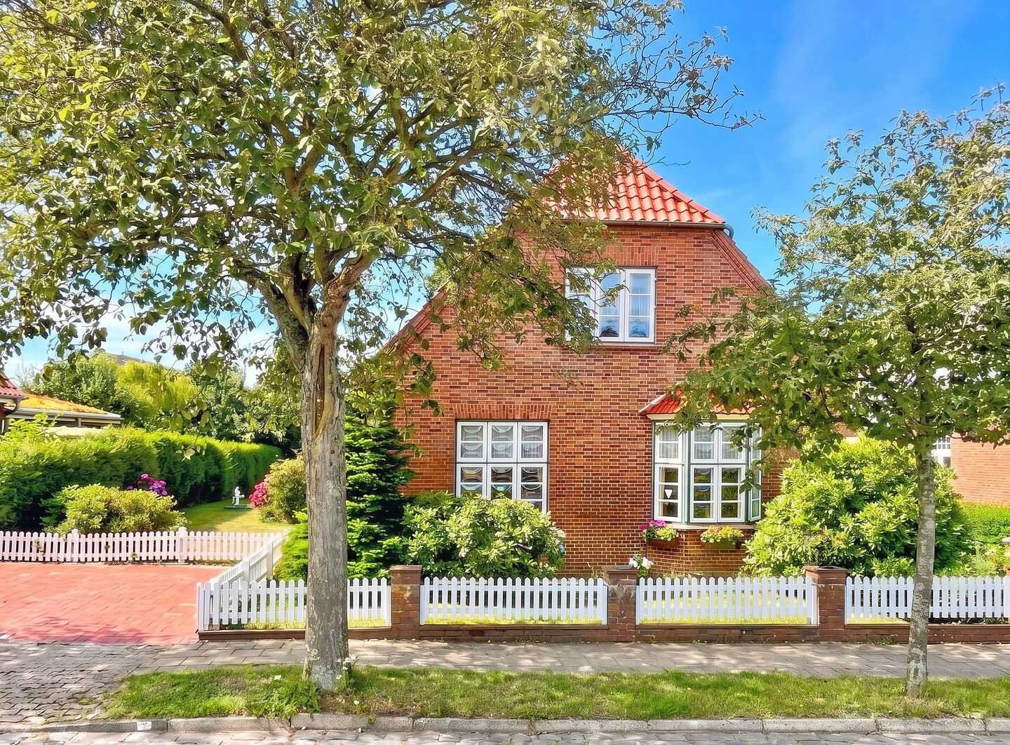 Historisches Stadthaus in zentrumsnaher Lage, 25938 Wyk auf Föhr