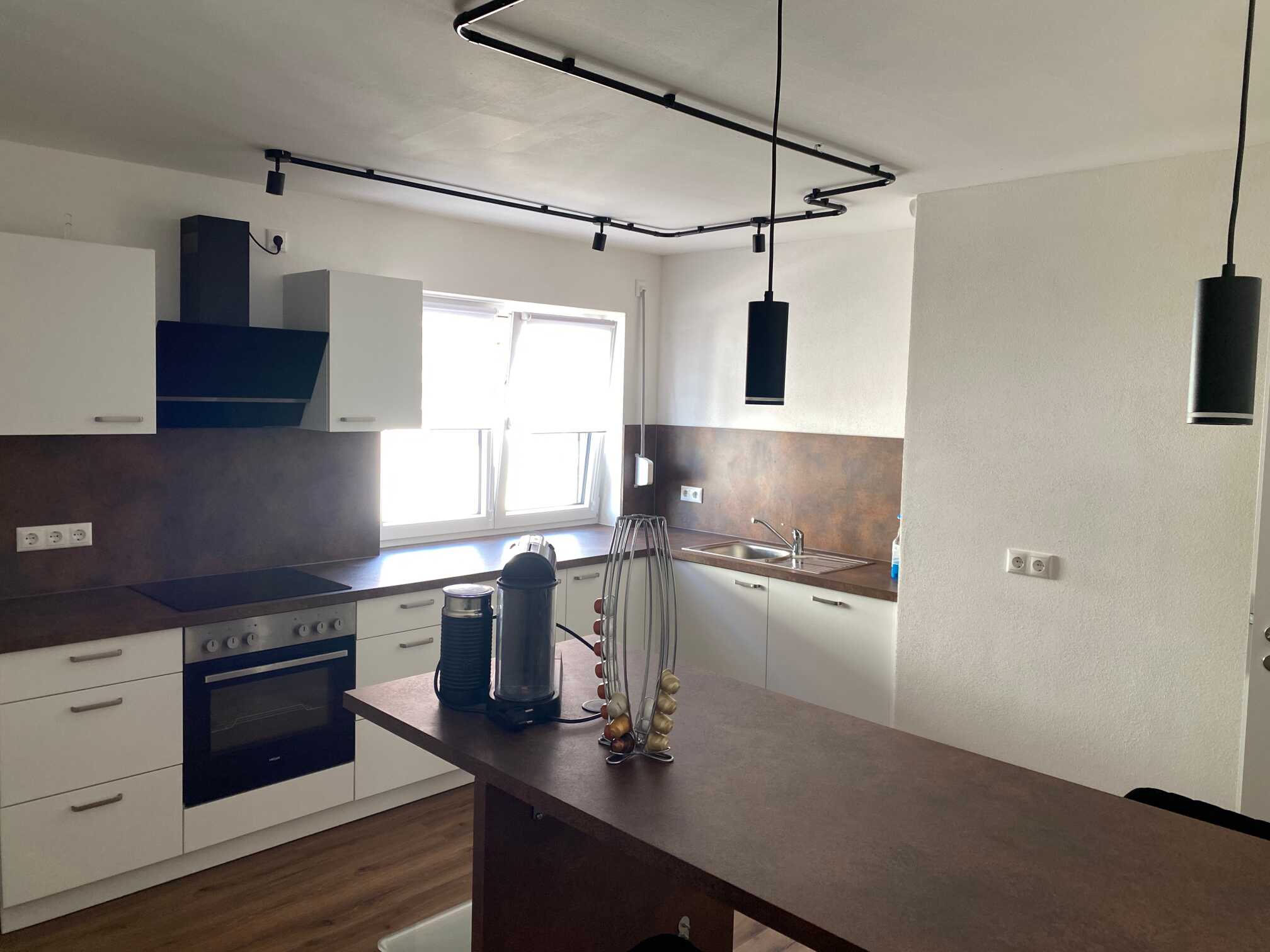2 Zimmer + Küche + Bad, 91085 Weisendorf