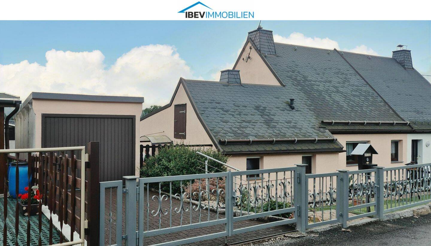Gepflegte Doppelhaushälfte mit schönem Gartengrundstück, 7973 Greiz