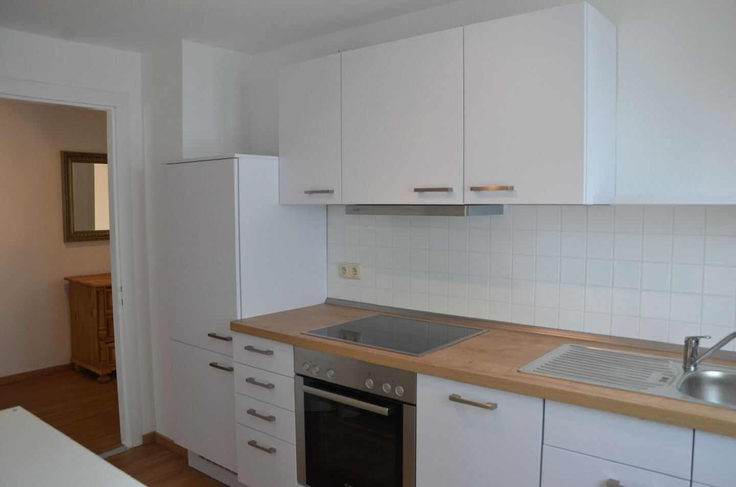 Helle 3-Zimmerwohnung mit Balkon in ruhiger Lage, 88662 Überlingen