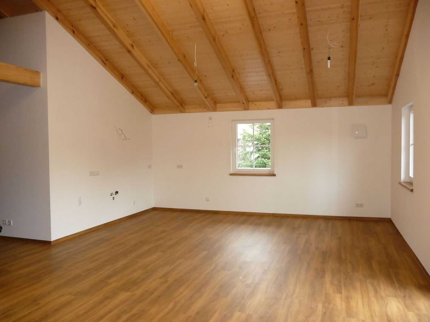 4-Zimmer-Wohnung zur Miete mit Balkon, 91456 Diespeck