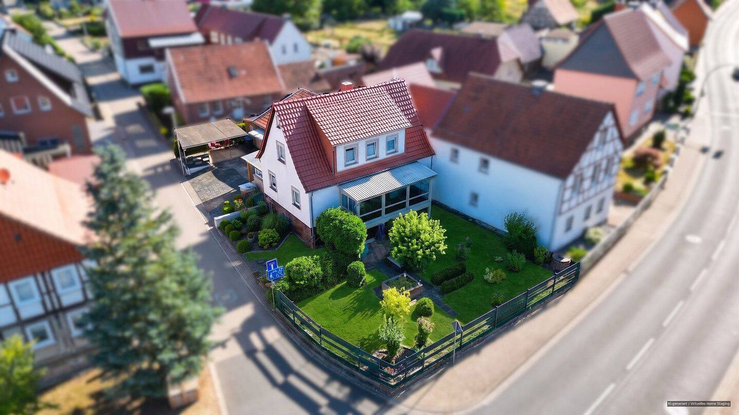 Ein Zuhause für die ganze Familie: Einfamilienhaus mit Garten in Ferna, 37339 Ferna
