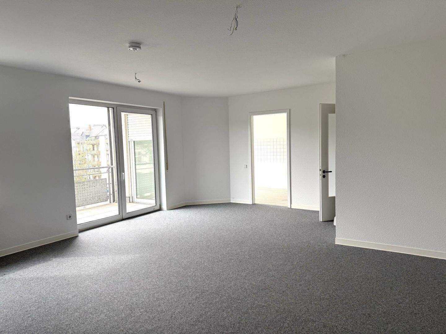 2-Raum-Wohnung mit großem Balkon – barrierefrei – Senior Living, 9126 Chemnitz (Altchemnitz Bernsdorf Gablenz Lutherviertel Sonnenberg)