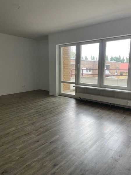 renovierte 3,5-Zimmer-Wohnung mit Einbauküche und neuen Fenster, 14089 Berlin (Spandau Gatow Kladow Kolonie Windmühlenberg)