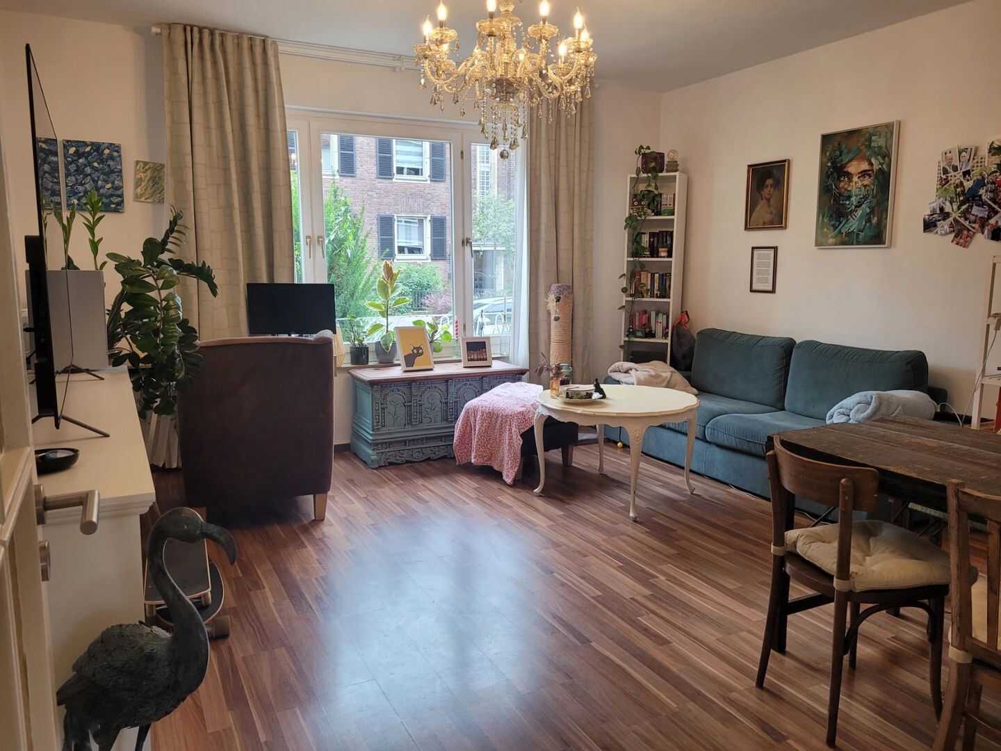 Helle 2-Zimmer-Wohnung mit Balkon in Düsseldorf, 40223 Düsseldorf (Bilk Flehe Unterbilk)