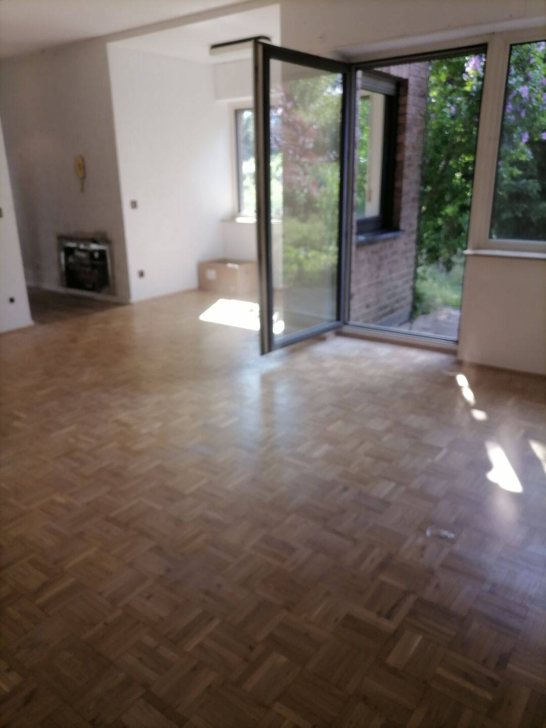 „Haus im Haus“, 2-Zimmer-Wohnung mit eigenem Eingang und Gartenanteil, 53757 Sankt Augustin