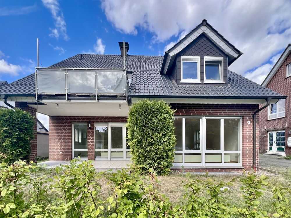 Wohnung im Erdgeschoss mit Terrasse und Garten in Augustdorf, 32832 Augustdorf