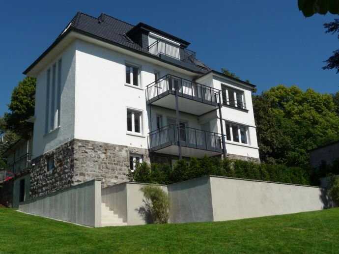 **3 Zimmer-Komfortwohnung mit Balkon in Alt-Arnsberg**, 59821 Arnsberg
