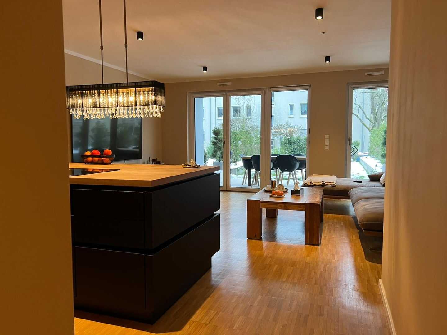 Neubau am Waldrand – 86 m², 3 Zimmer, Terrasse & großer Garten, möbliert, 65199 Wiesbaden (Biebrich Dotzheim Frauenstein Wiesbaden)