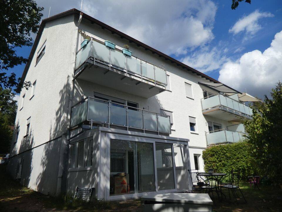 Kernsanierte Wohnung auf dem Hexenberg! Mit Wintergarten und Einbauküche!, 63128 Dietzenbach
