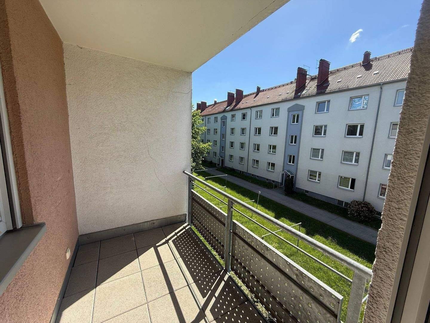 1-Raum – APARTMENT MIT BALKON – barrierearm, 9126 Chemnitz (Altchemnitz Bernsdorf Gablenz Lutherviertel Sonnenberg)