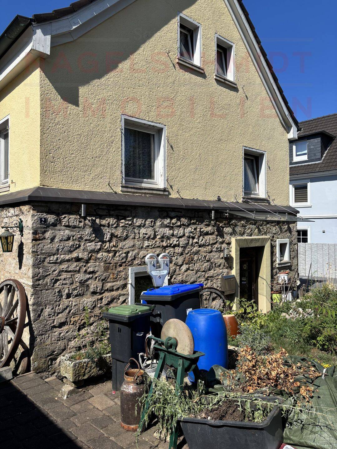 Charmantes Reihenendhaus sucht Handwerker, 51465 Bergisch Gladbach