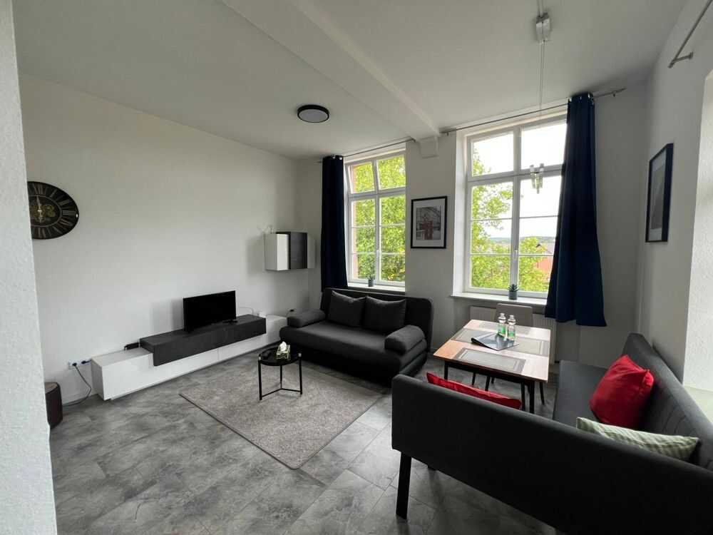 Helle und modern eingerichtet  2,5 Zimmer Wohnung in St. Wendel, 66606 St. Wendel (Sankt Wendel)