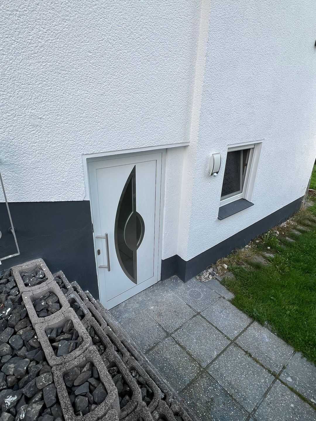 Moderne 2-Zimmer-Wohnung, Fußbodenheizung, Kernsaniert, Terrasse, 57627 Hachenburg