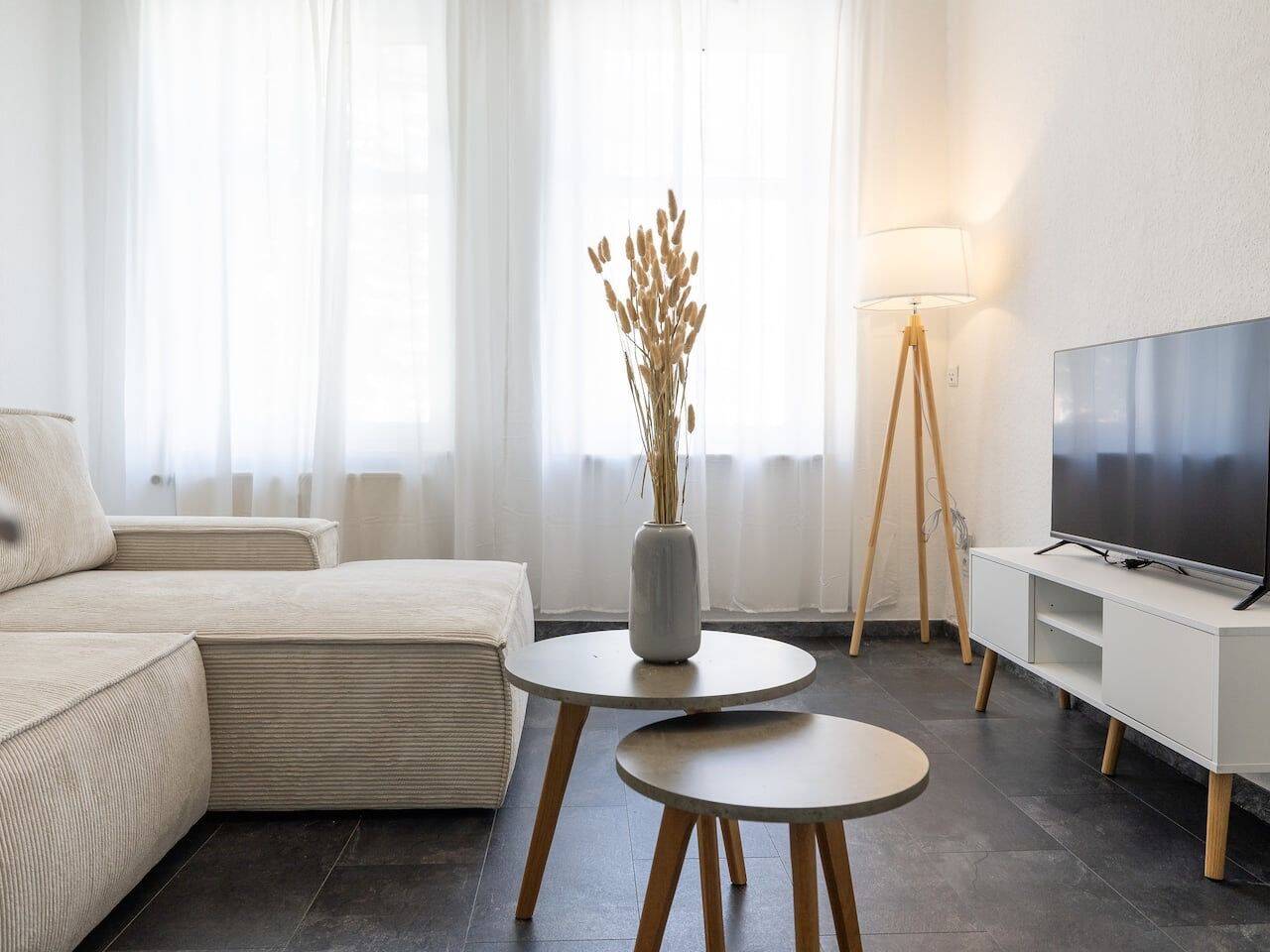 Helle renovierte 3-Zimmer Wohnung in der Gorkistraße, 4347 Leipzig (Heiterblick Schönefeld Schönefeld-Abtnaundorf Schönefeld-Ost Thekla)