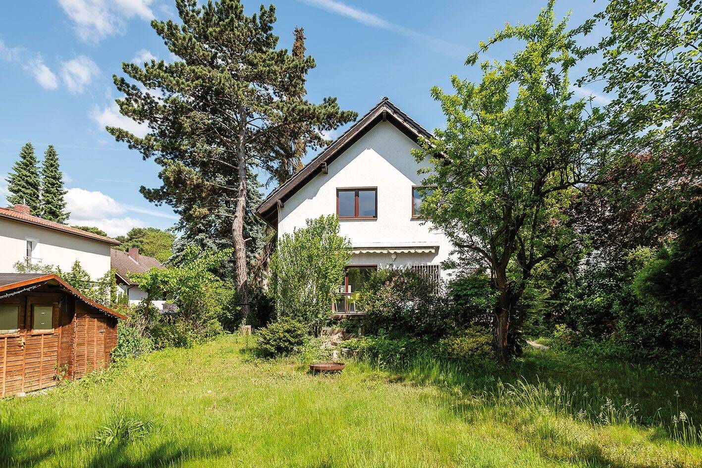 Tegel: Großzügiges Einfamilienhaus mit gutem Energiekennwert nahe Flughafensee und Tegeler See, 13507 Berlin (Reinickendorf Kolonie Am Fließ Kolonie Am Waldessaum Tegel)