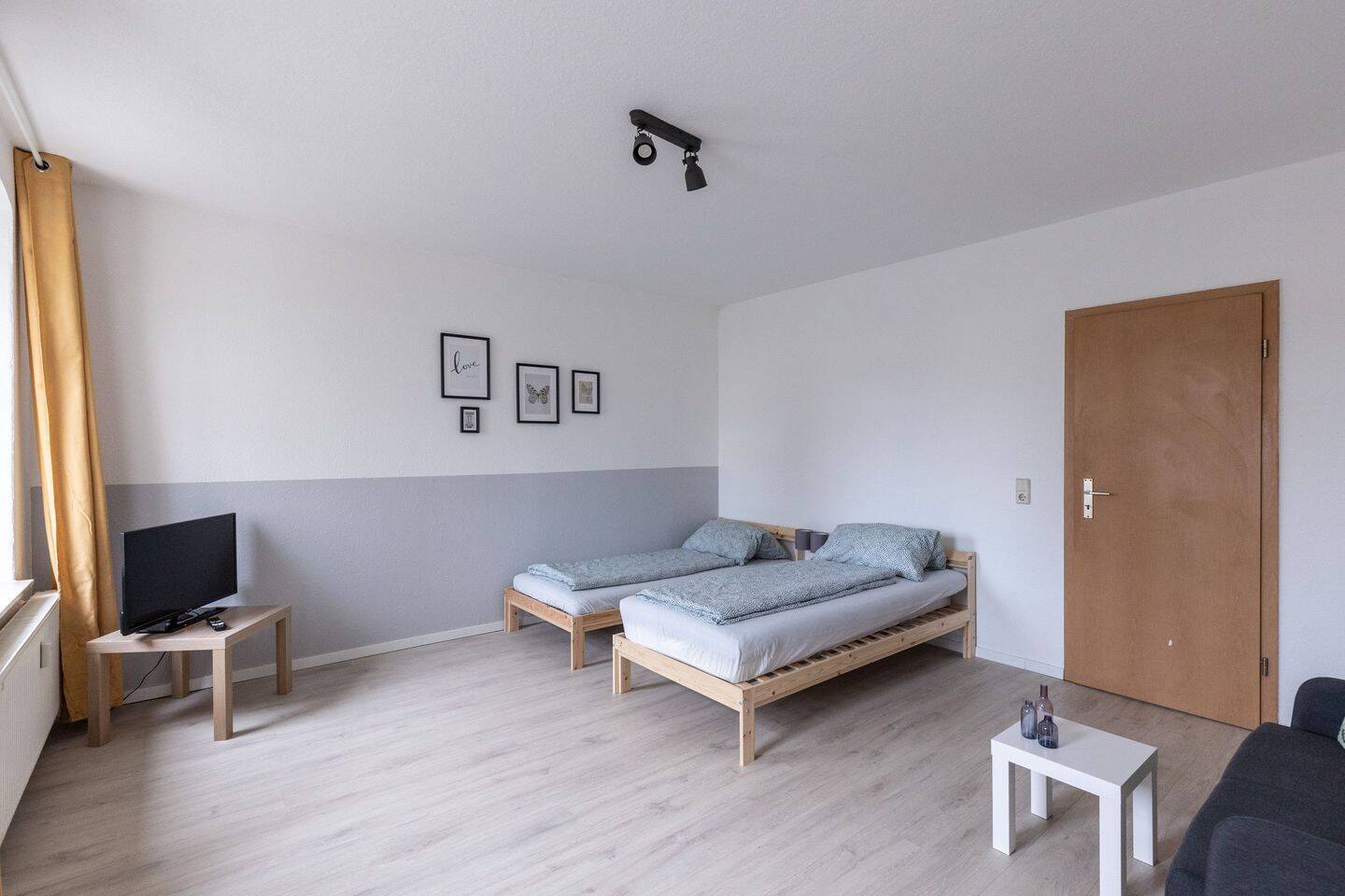 großzügige, möbilierte 1 Zimmer- Wohnung zu vermieten!, 4736 Waldheim