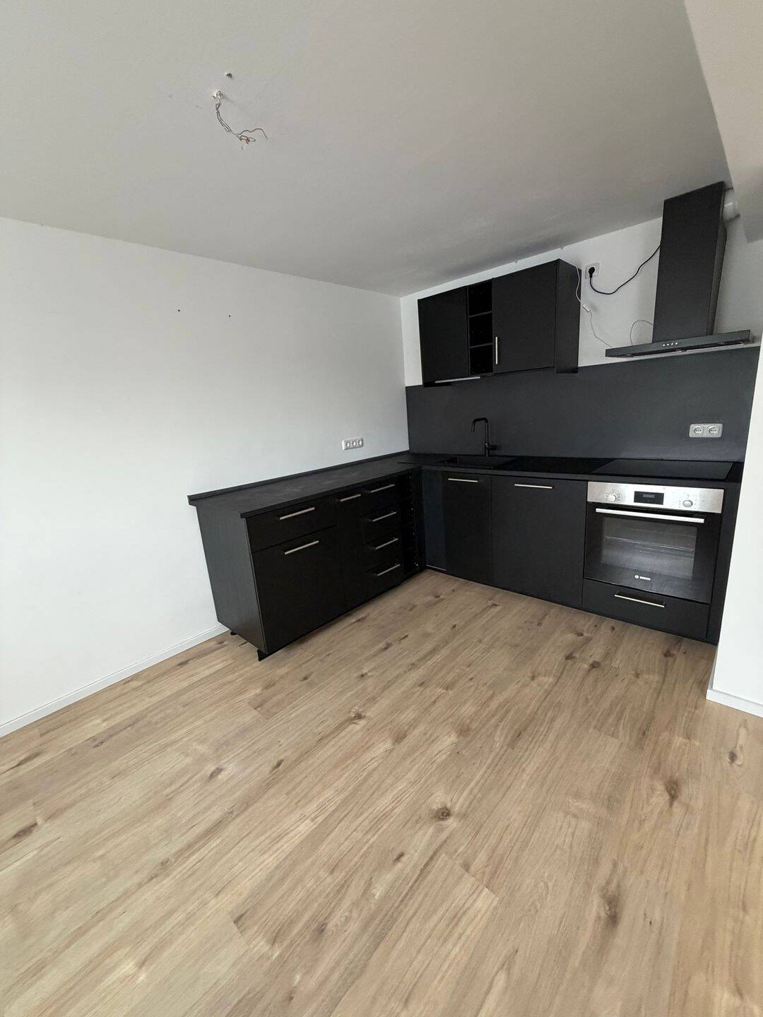 Komplett saniertes kleines Haus in Kohlscheid zu vermieten, 52134 Herzogenrath