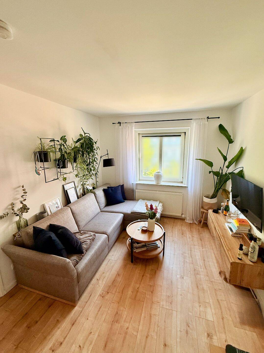 Gemütliche, helle möblierte 2-Zimmer-Wohnung in Schwabing-West, 80796 München (Schwabing-West)