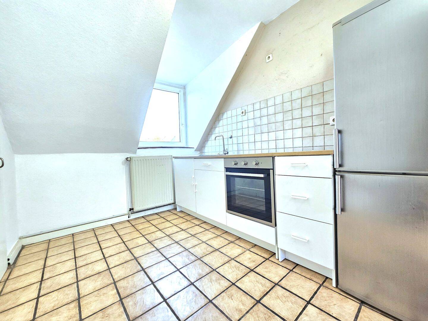 3-Zimmer-Dachgeschosswohnung in zentraler Lage von Kleve, 47533 Kleve