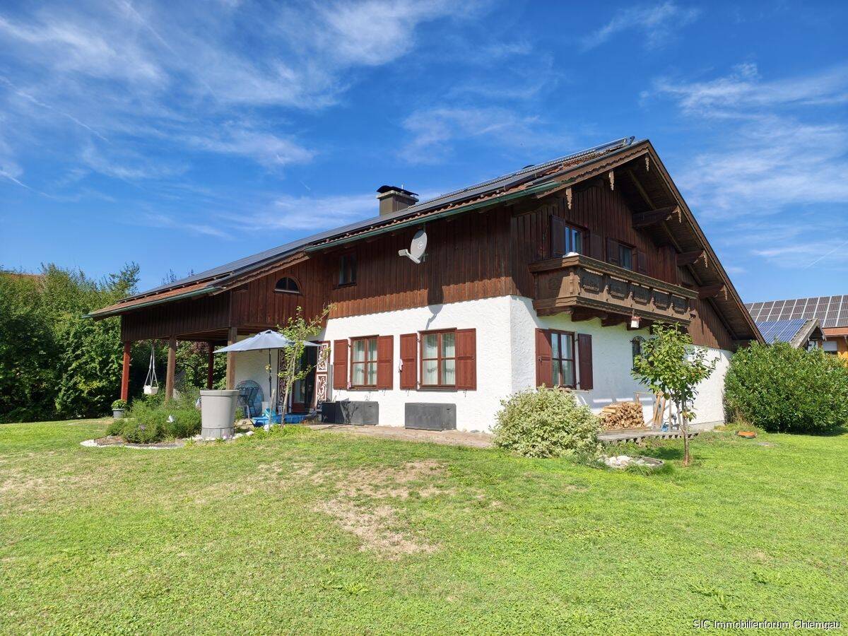 Wohlfühlhaus mit Weitblick! Ländlich, ruhig und sonnig –  wohnen in Ramerberg / Sendling!, 83561 Ramerberg