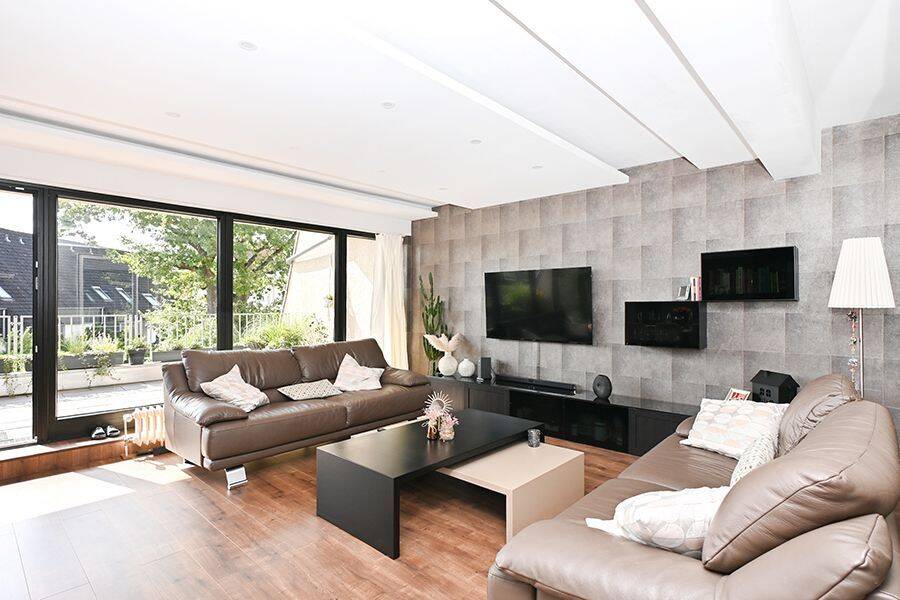 Großzügige Eigentumswohnung mit sonniger Loggia und Tiefgaragenstellplatz!, 30926 Seelze