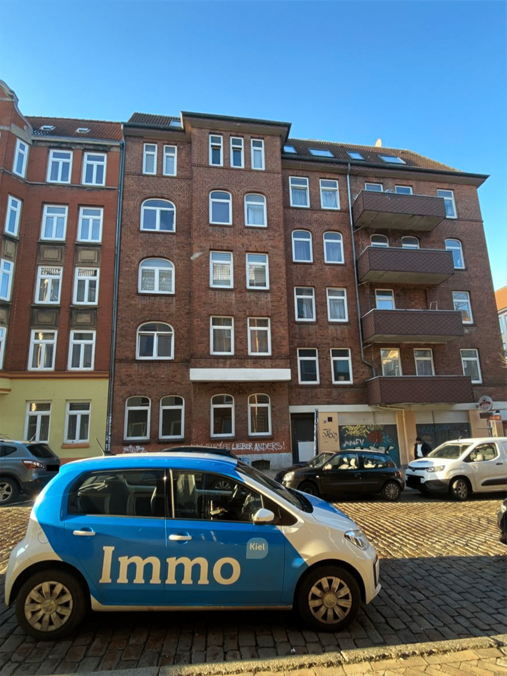 Helle 2-Zimmer-Wohnung in zentraler Lage // Iltisstraße, Kiel, 24143 Kiel (Gaarden-Ost Gaarden-Süd)