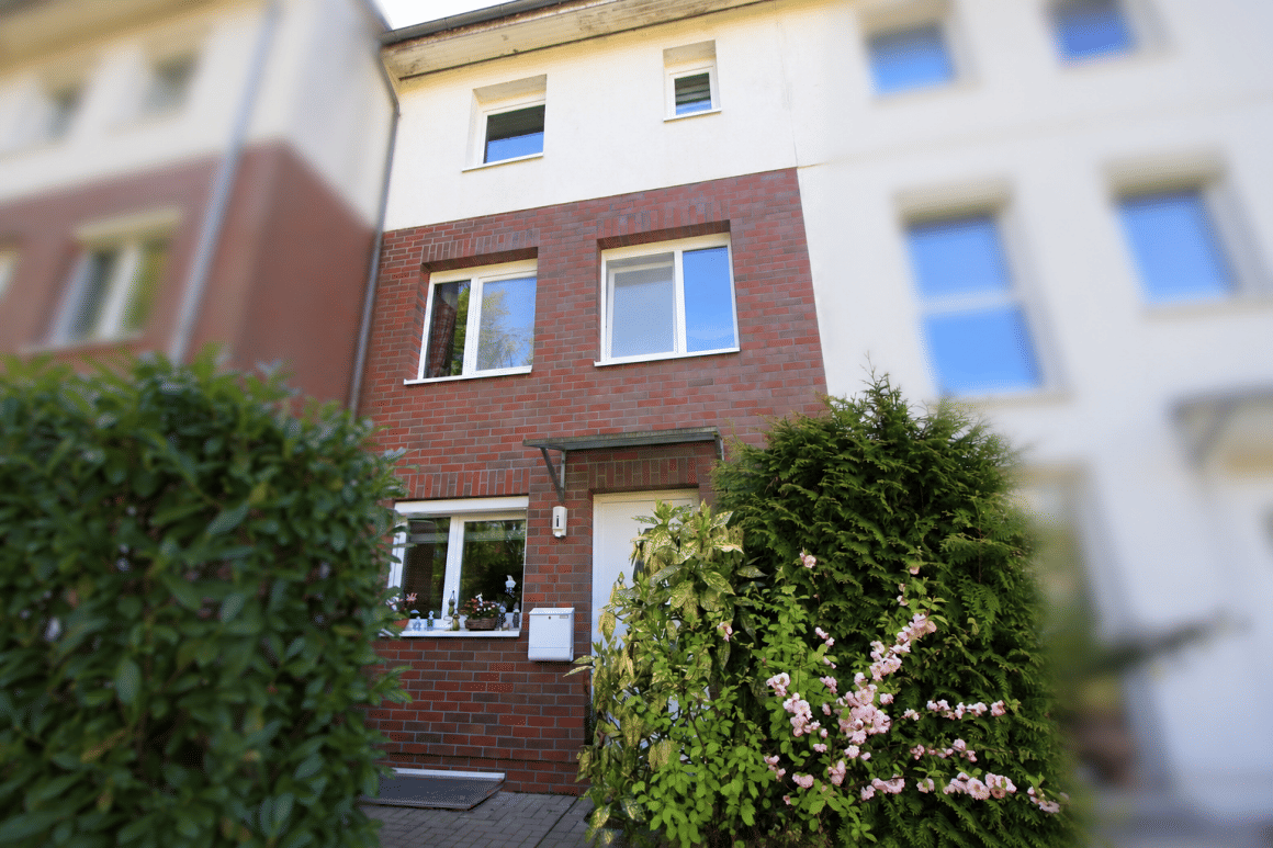 Ihr neues Familienzuhause – ruhig, modern & gute Energieklassse, 22179 Hamburg (Wandsbek Bramfeld)