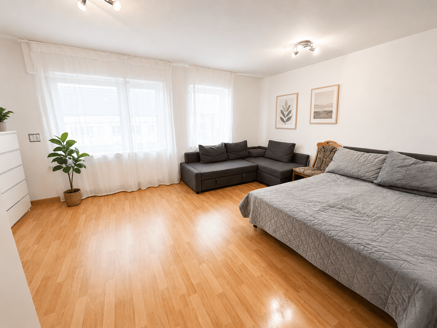 Helle 2-Zimmer-Wohnung mit Balkon in Plochingen – ab Oktober, 73207 Plochingen