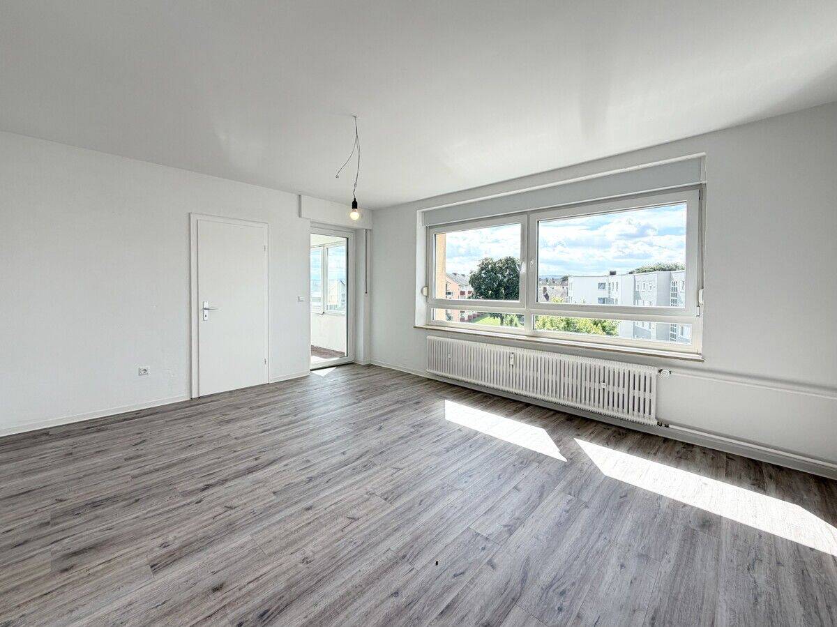 Ihr neues Zuhause: Moderne 4-Zimmer-Wohnung mit Balkon, 32425 Minden